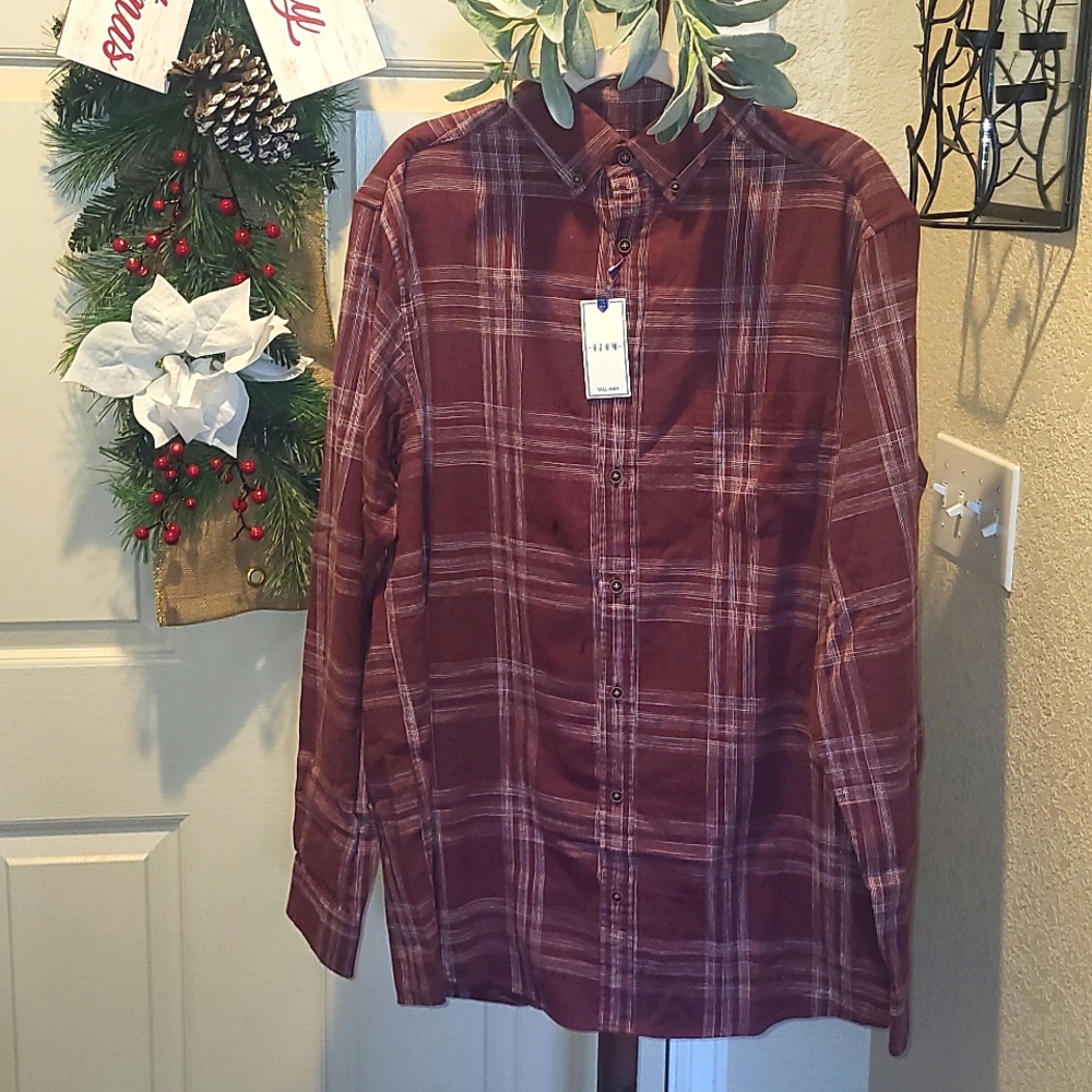 NWT ROWM LT MENS BUTTON DOWN